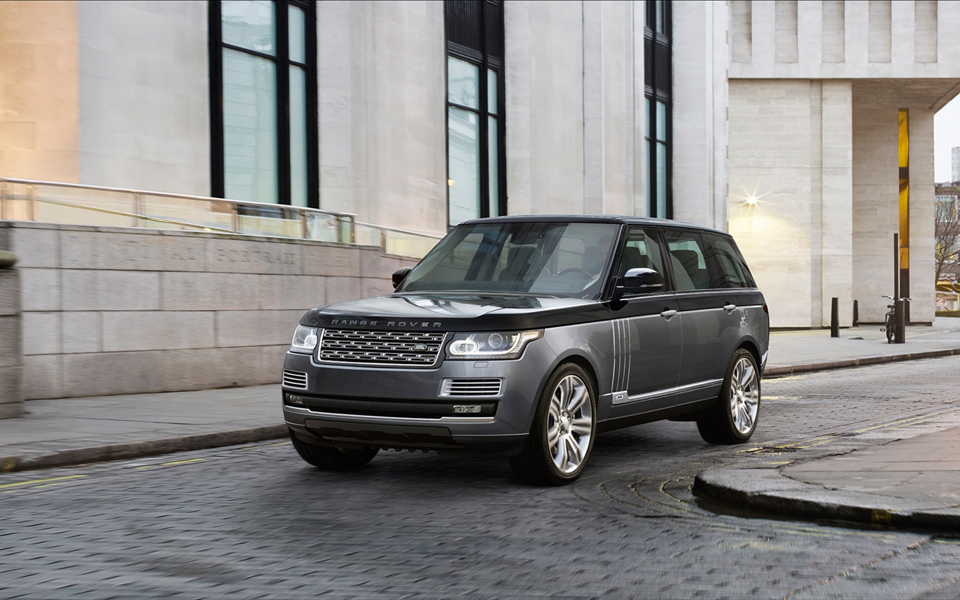 Land Rover Range Rover SV Autobiography 2016 Land Rover Range Rover SV Autobiography 2016